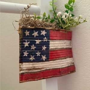 Rustic American Flag Wall Decor